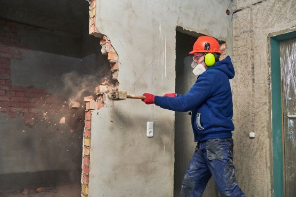 Concrete Wall Demolition in Bend