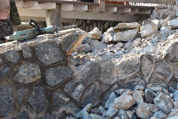 Retaining Wall Demolition in Bend